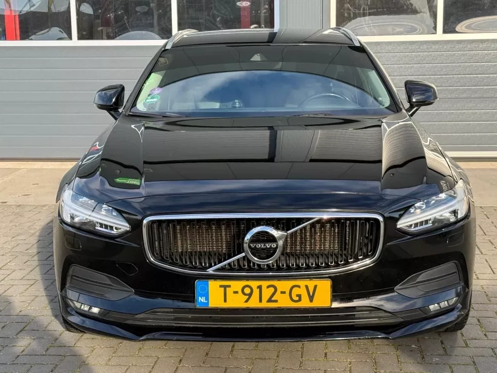 Volvo V90 (2018) — foto 1