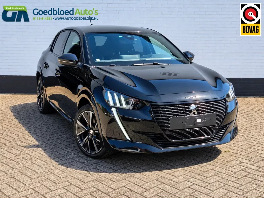 Peugeot e-208 (2023) — foto 1