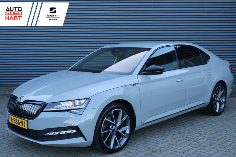 Škoda Superb (2021)