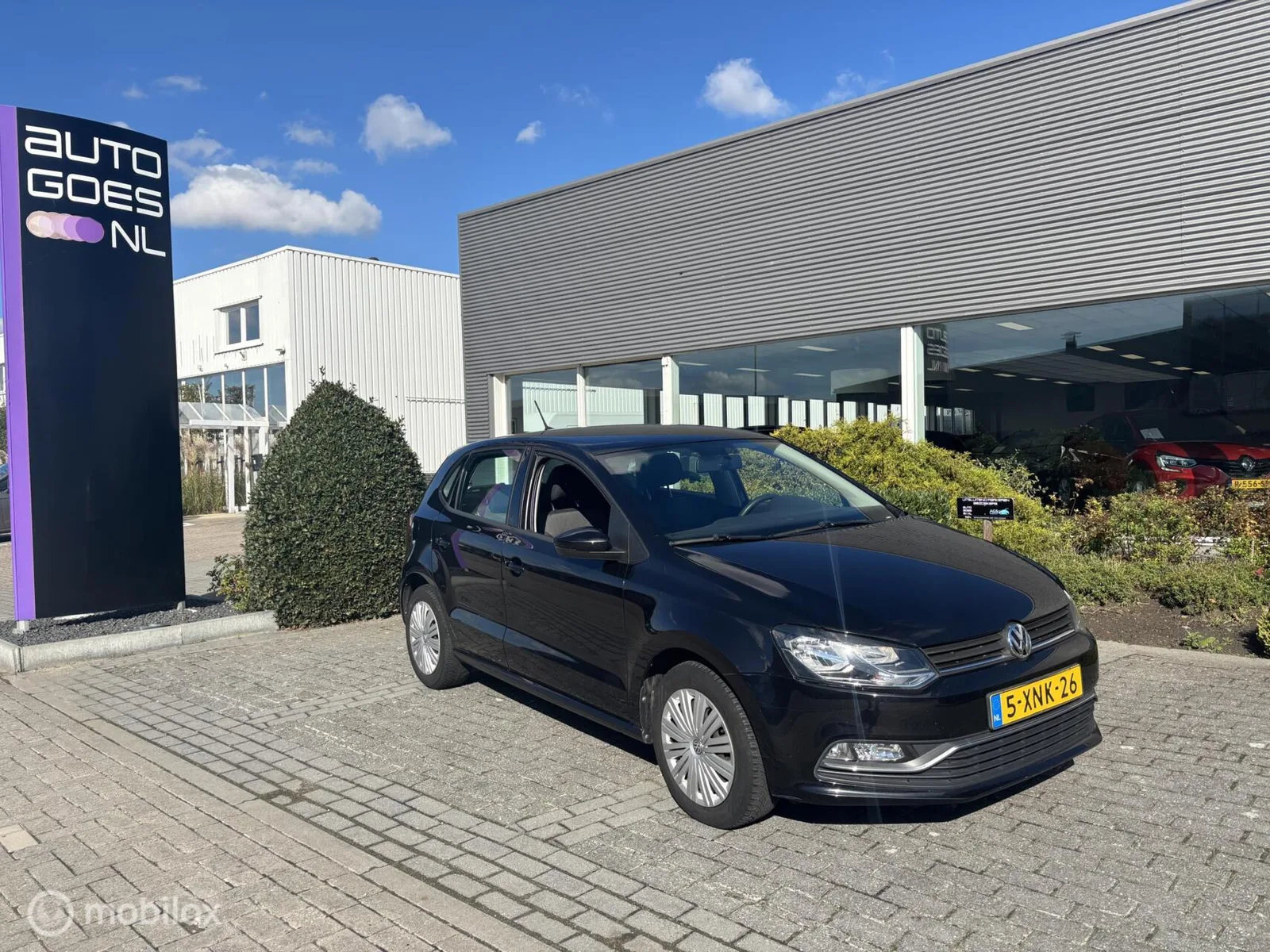 Volkswagen Polo (2014) — foto 1
