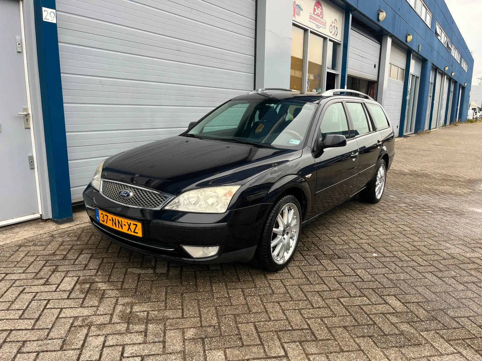 Ford Mondeo (2004) — foto 1
