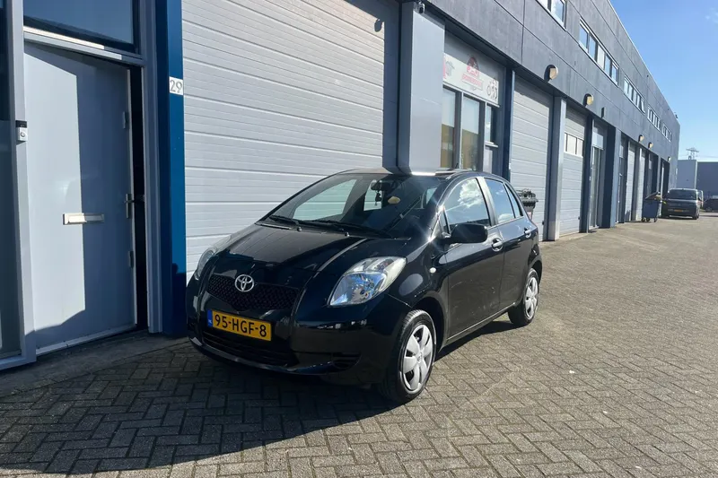 Toyota Yaris (2008)