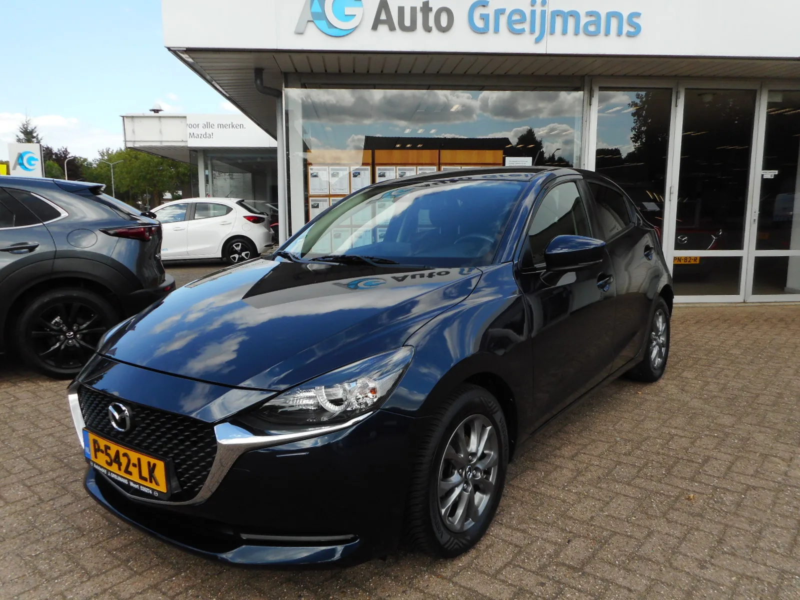 Mazda 2 (2020) — foto 1