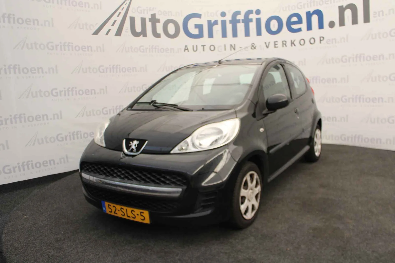 Peugeot 107 (2011) — foto 1