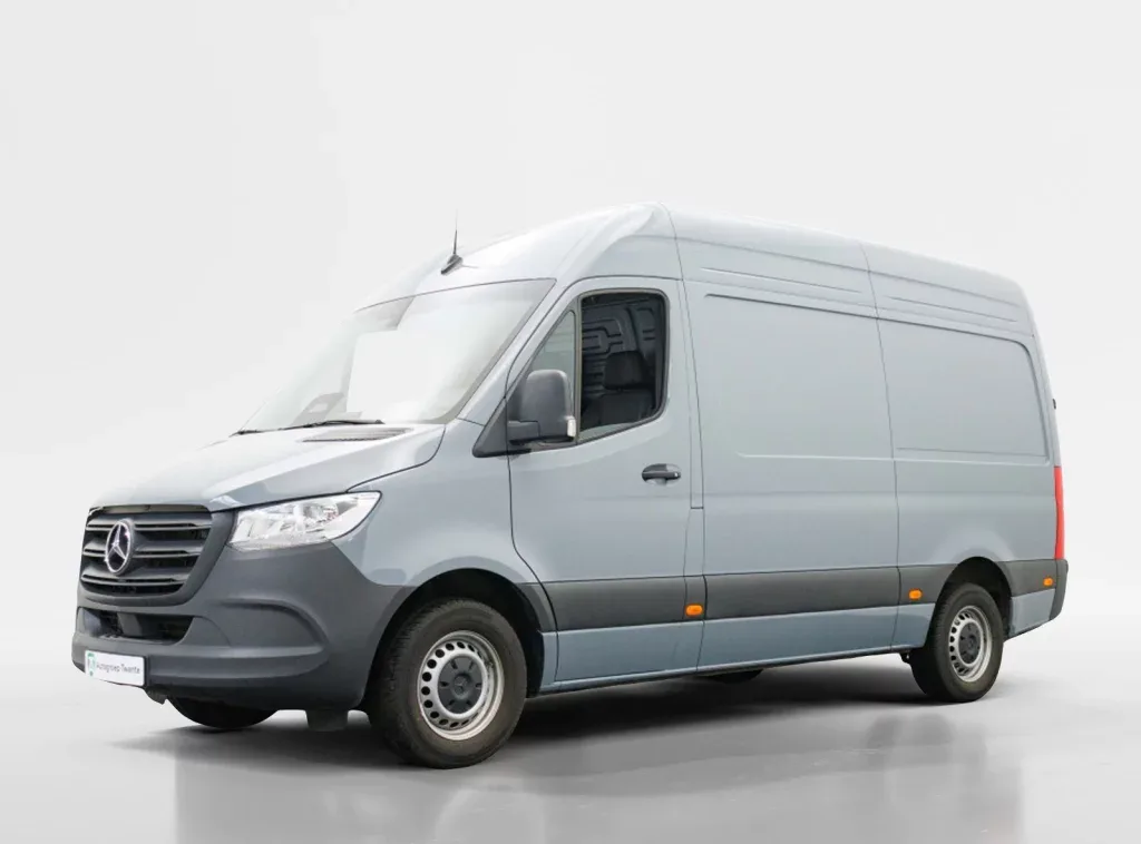 Mercedes-Benz Sprinter (2024) — foto 1
