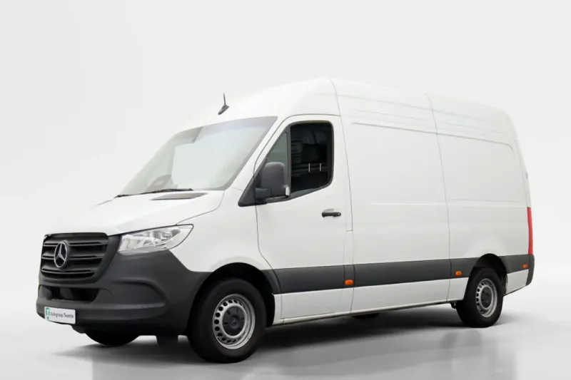 Mercedes-Benz Sprinter (2024)