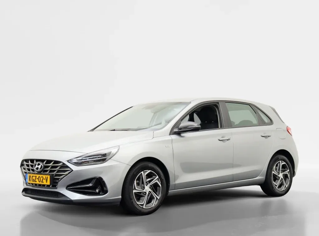 Hyundai i30 (2023) — foto 1