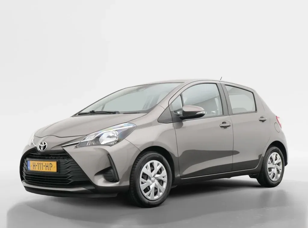 Toyota Yaris (2020) — foto 1