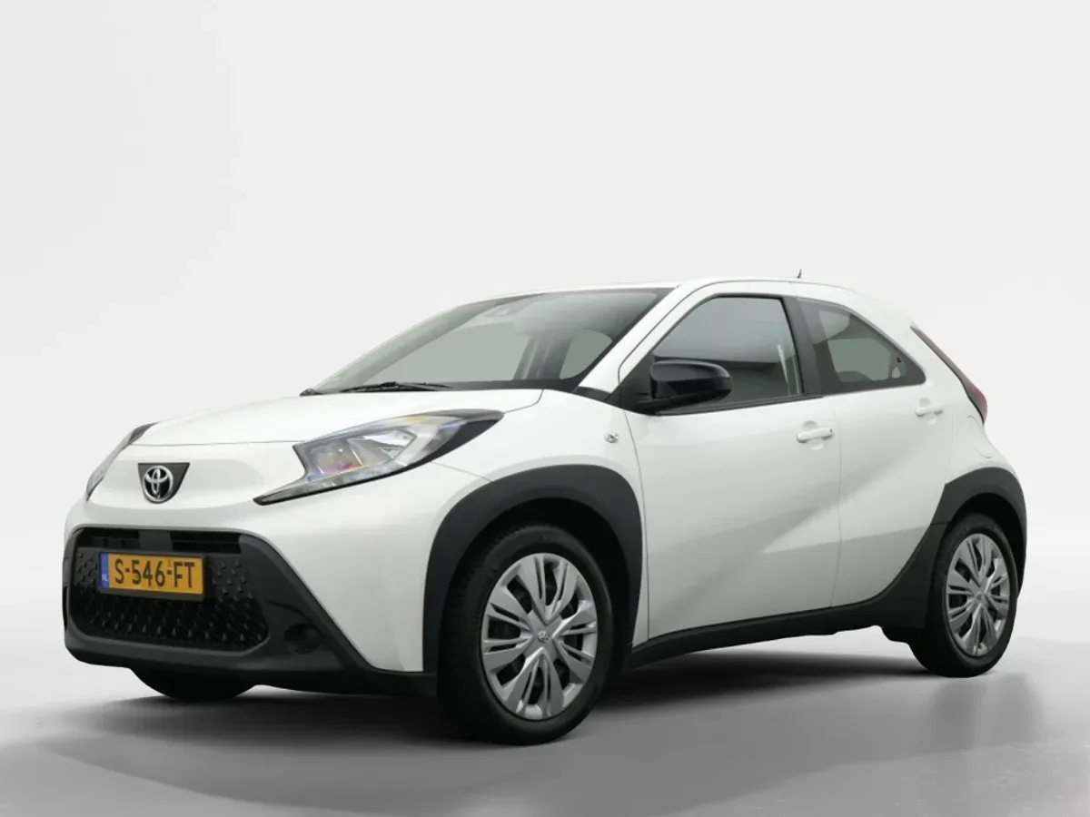 Toyota Aygo X (2023) — foto 1