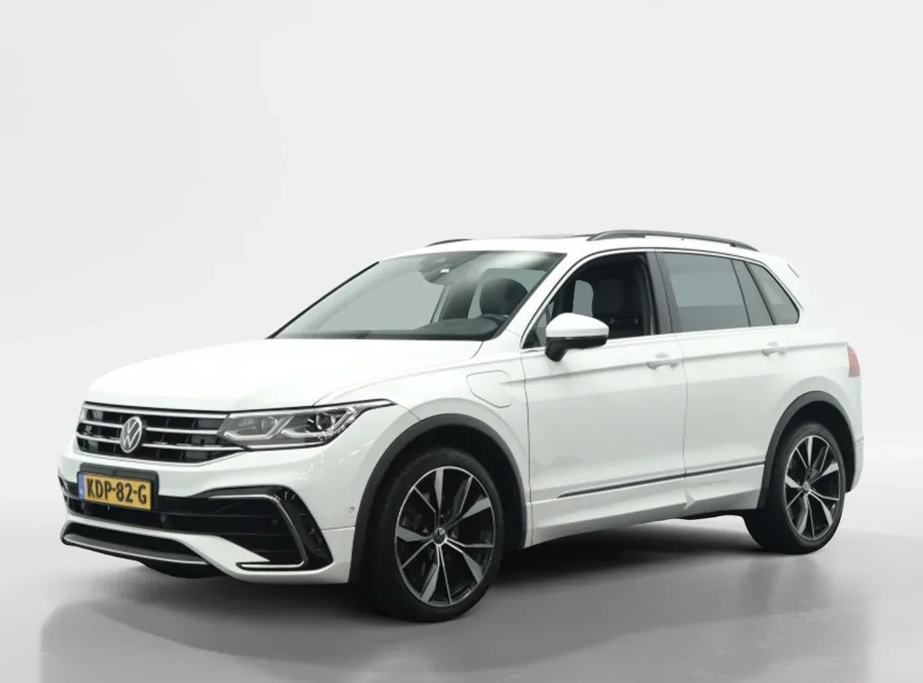 Volkswagen Tiguan (2022) — foto 1