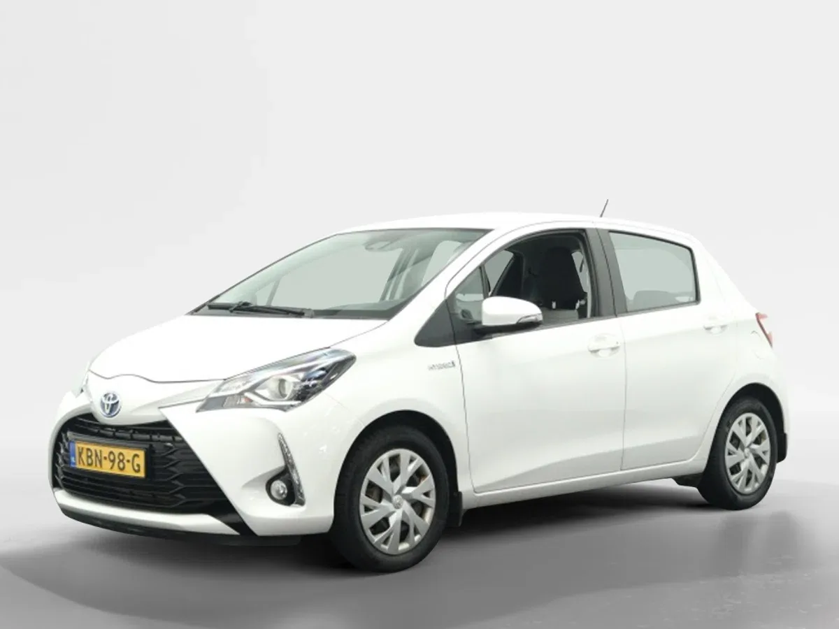 Toyota Yaris (2020) — foto 1