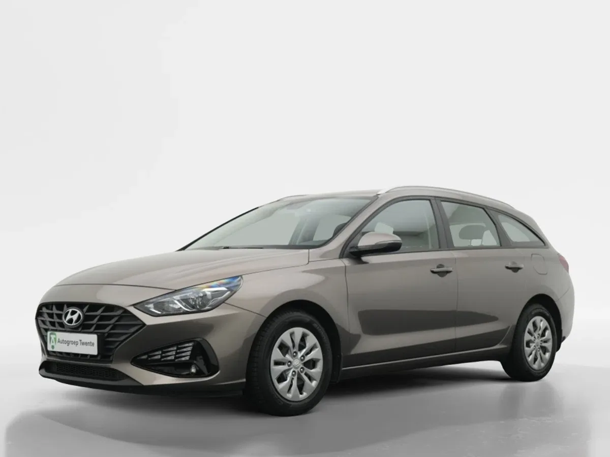 Hyundai i30 (2023) — foto 1