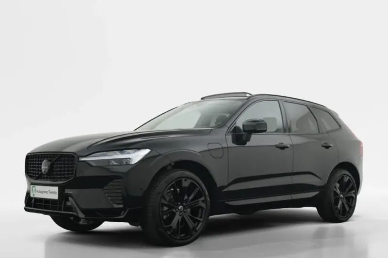 Volvo XC60 (2025)