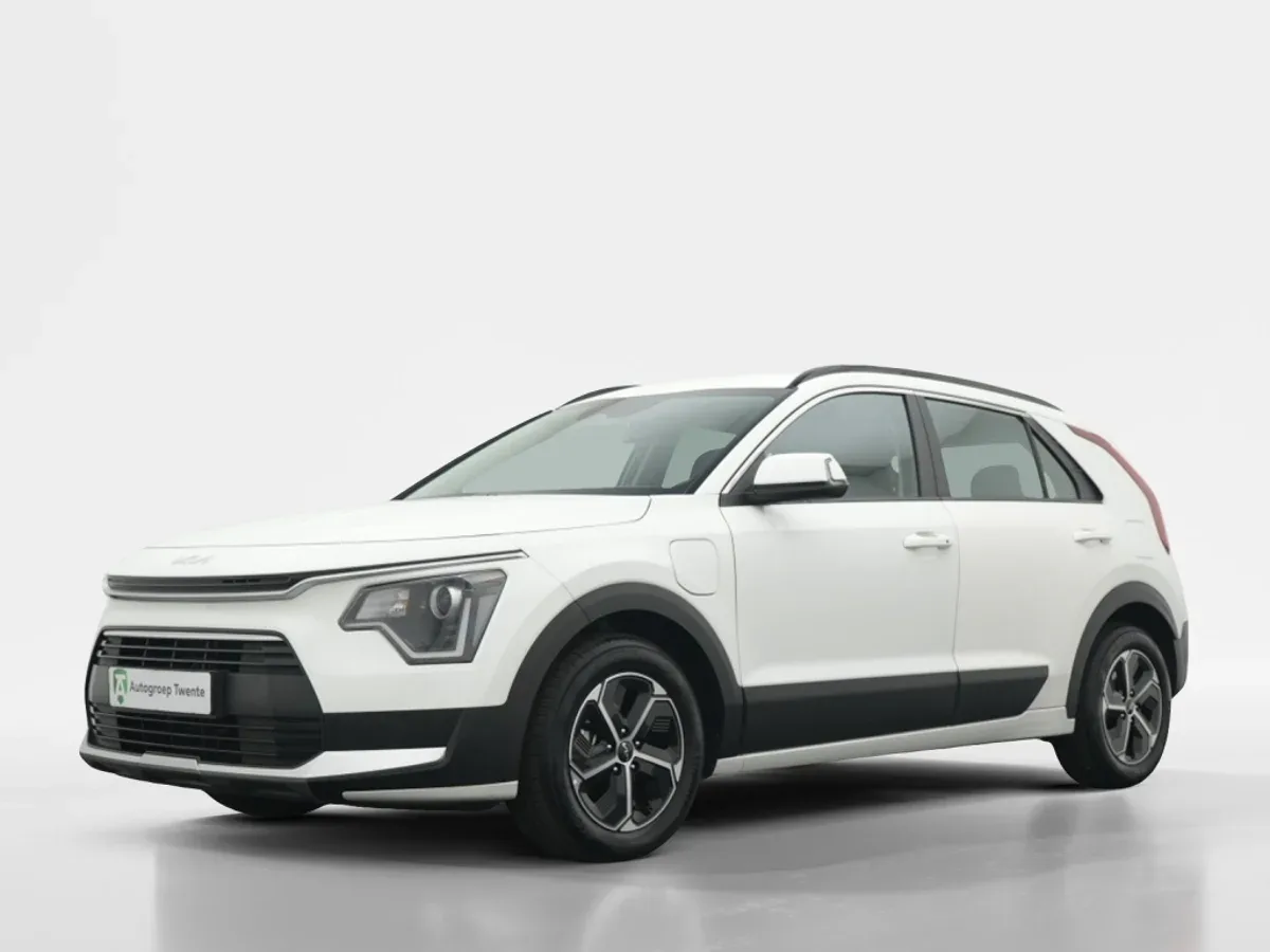 Kia Niro (2025) — foto 1