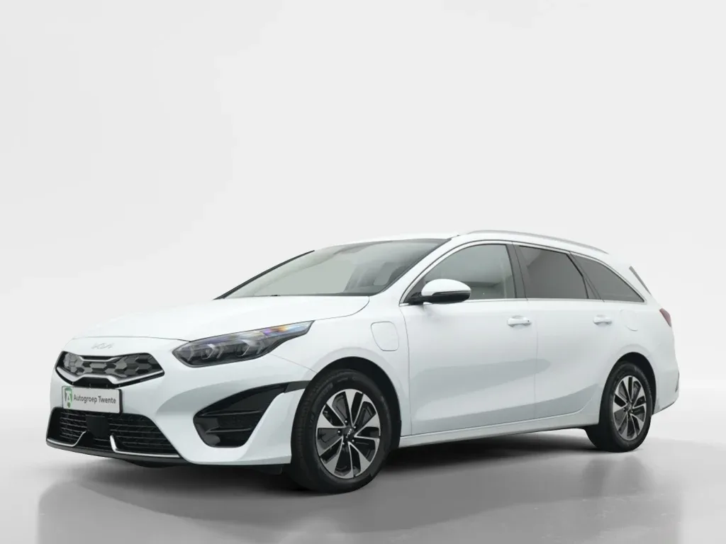 Kia Ceed Sportswagon (2025) — foto 1