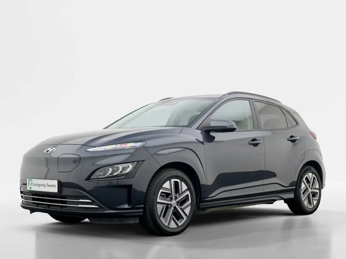Hyundai Kona (2022) — foto 1