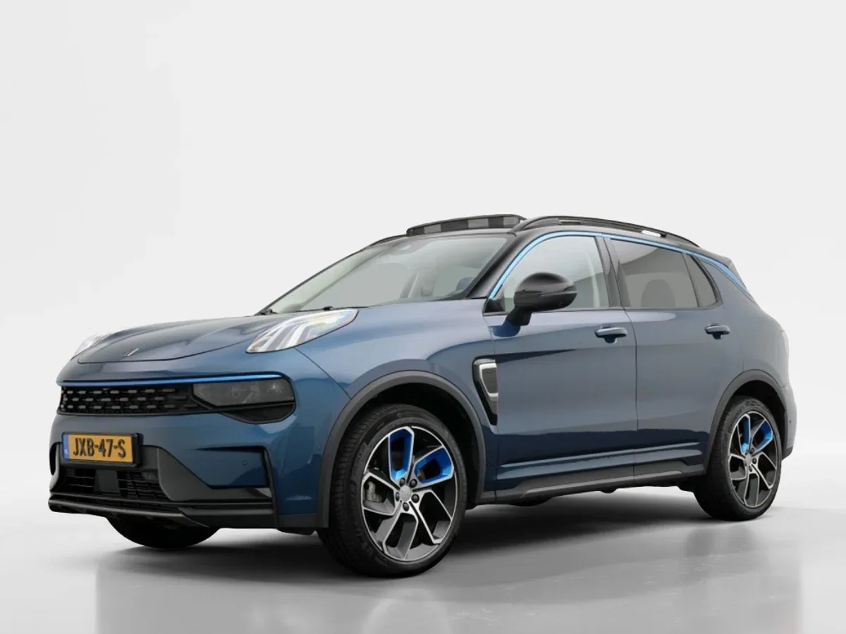 Lynk & Co 01 (2023) — foto 1
