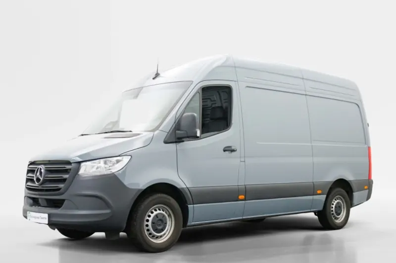 Mercedes-Benz Sprinter (2024)