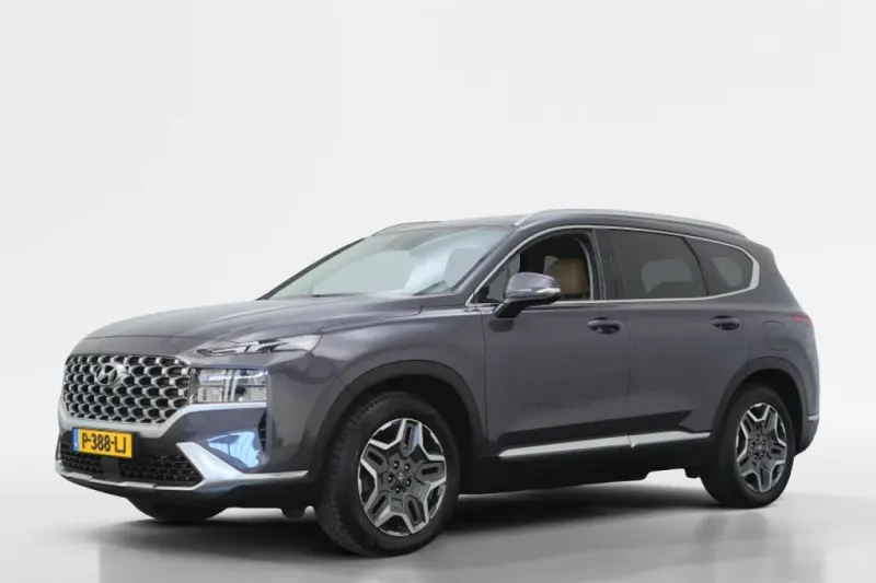 Hyundai Santa Fe (2022)