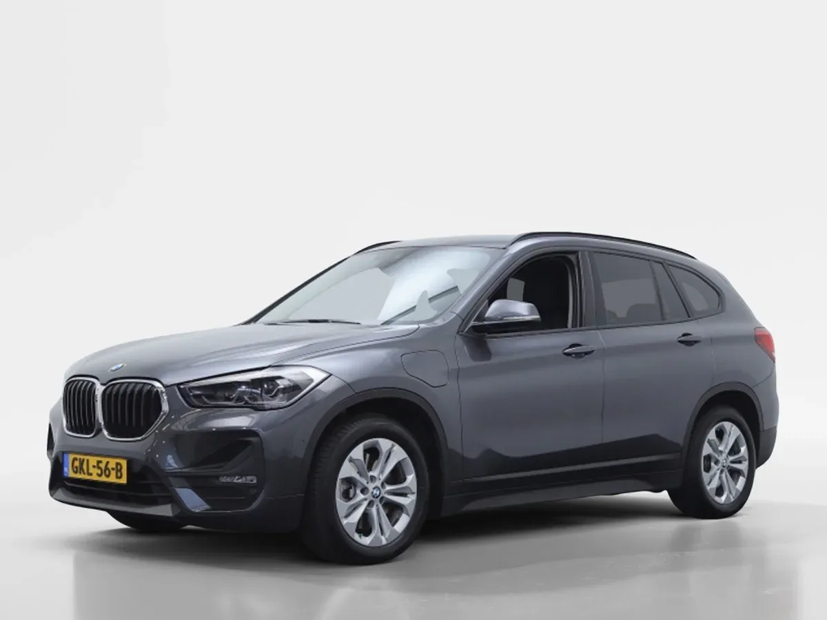 BMW X1 (2021) — foto 1