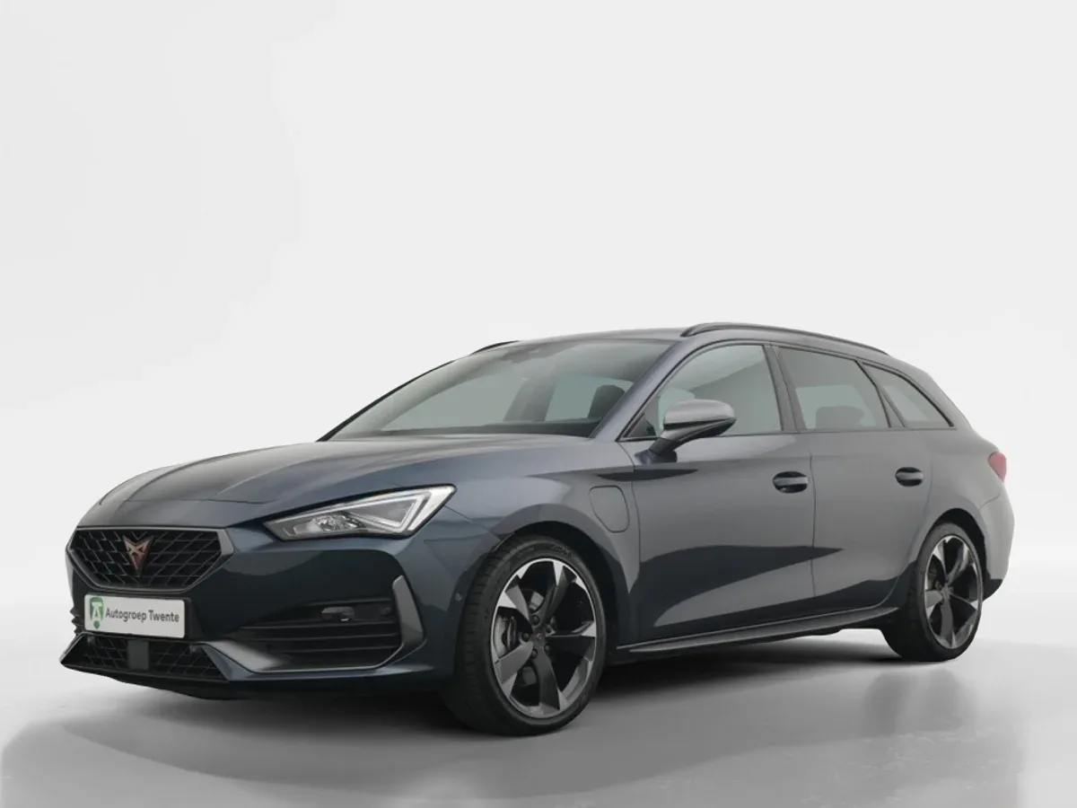 CUPRA Leon Sportstourer (2024) — foto 1