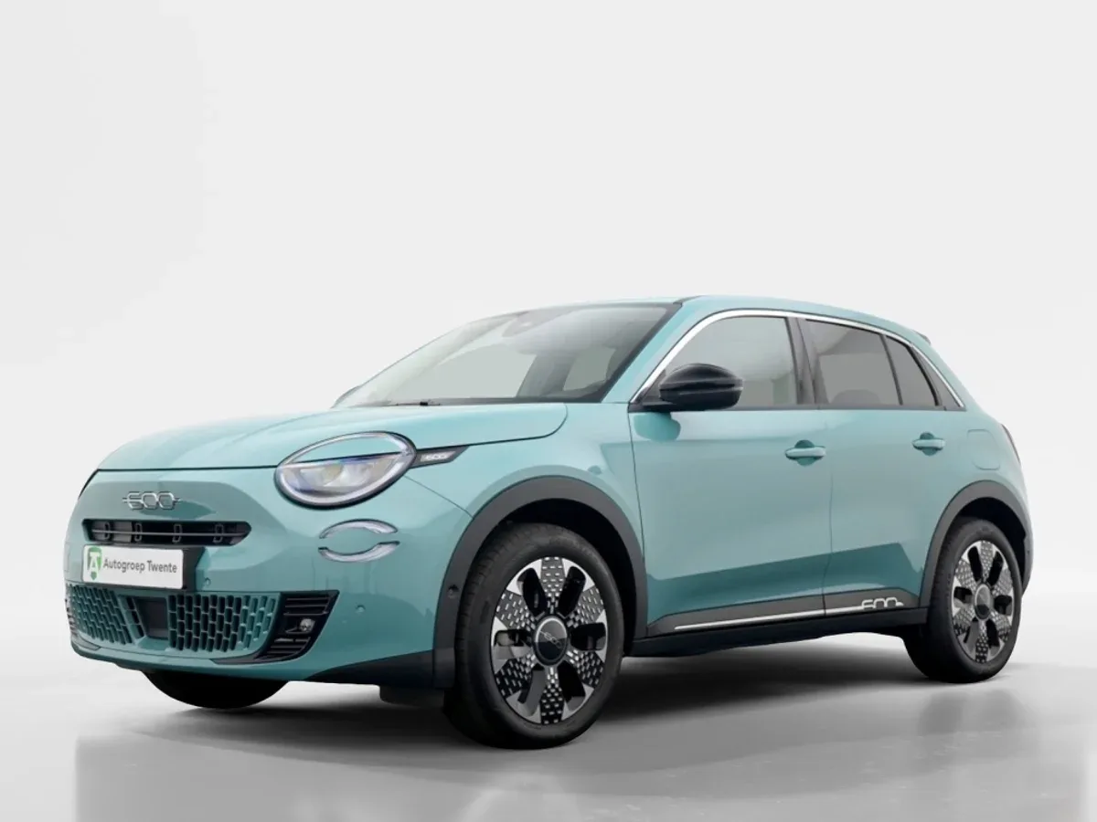 Fiat 600e La Prima (2025) — foto 1
