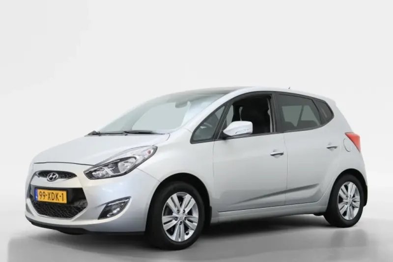 Hyundai ix20 (2012)