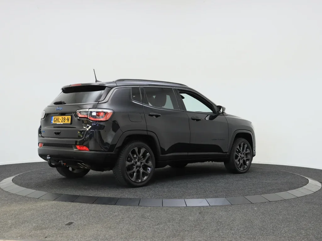 Jeep Compass (2021) — foto 1