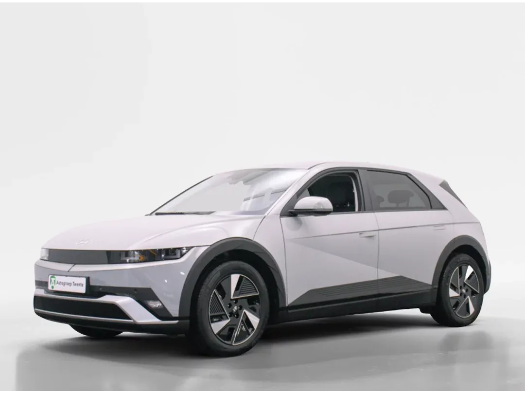 Hyundai Ioniq (0) — foto 1