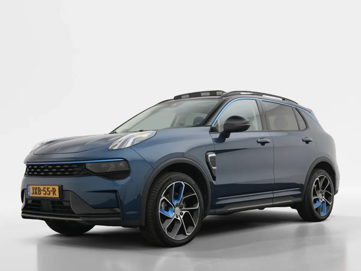 Lynk & Co 01 (2023) — foto 1