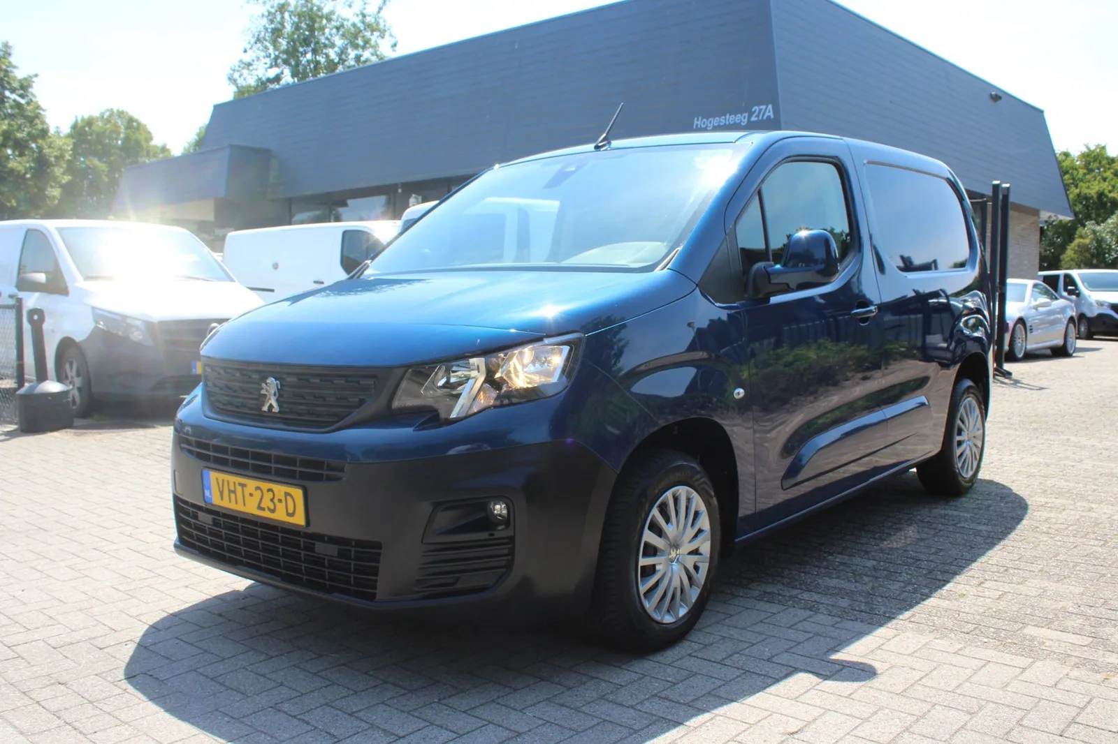 Peugeot Partner (2020) — foto 1