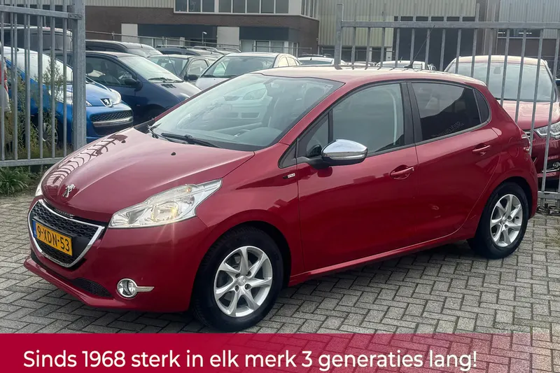 Peugeot 208 (2014)
