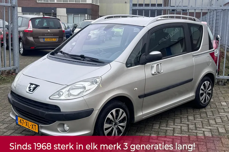 Peugeot 1007 (2007)