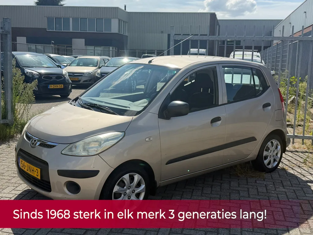 Hyundai i10 (2009) — foto 1