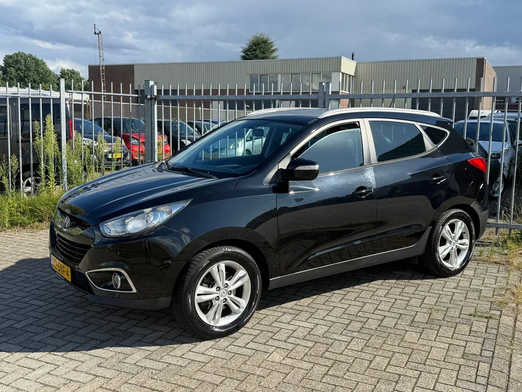 Hyundai ix35 (2012) — foto 1
