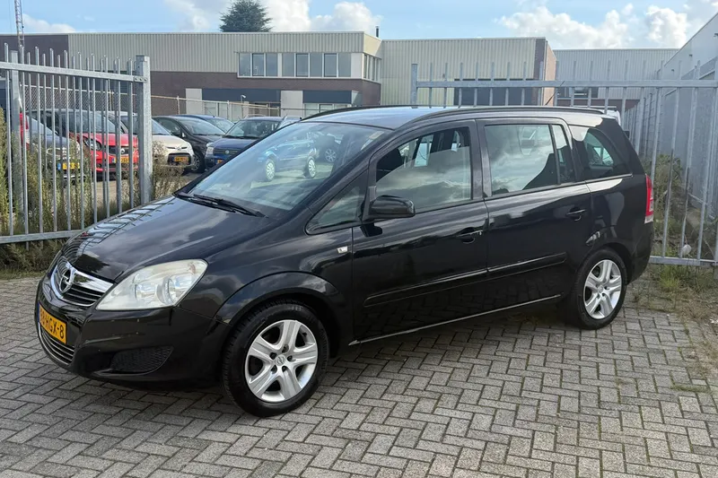 Opel Zafira (2008)