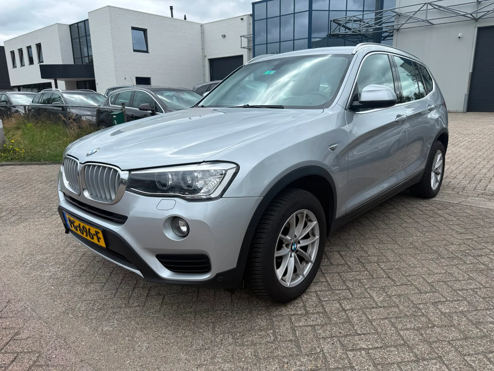 BMW X3 (2017) — foto 1