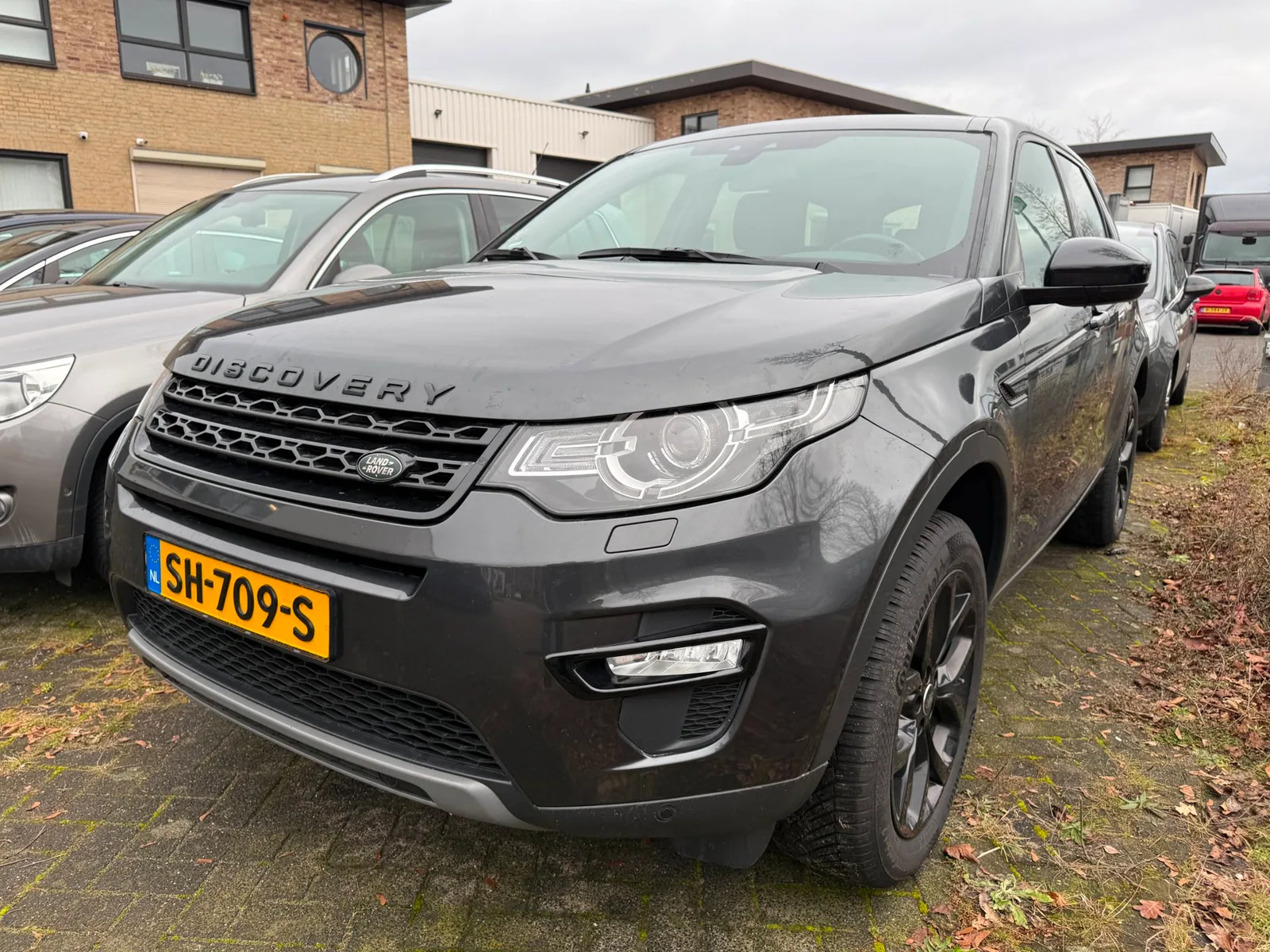 Land Rover Discovery Sport (2019) — foto 1