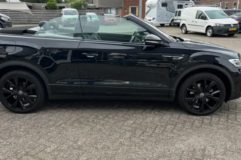 Volkswagen T-Roc (2022)