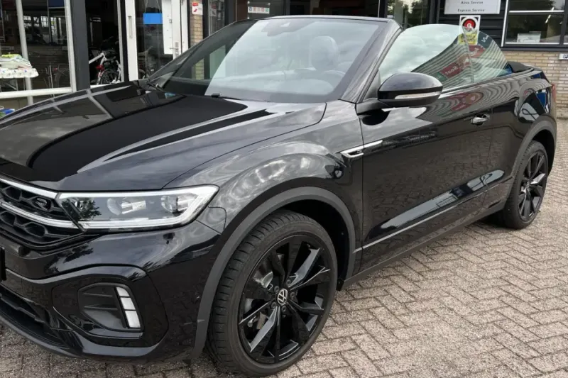 Volkswagen T-Roc (2022)