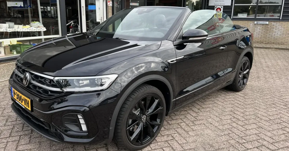 Volkswagen T-Roc (2022) — foto 1