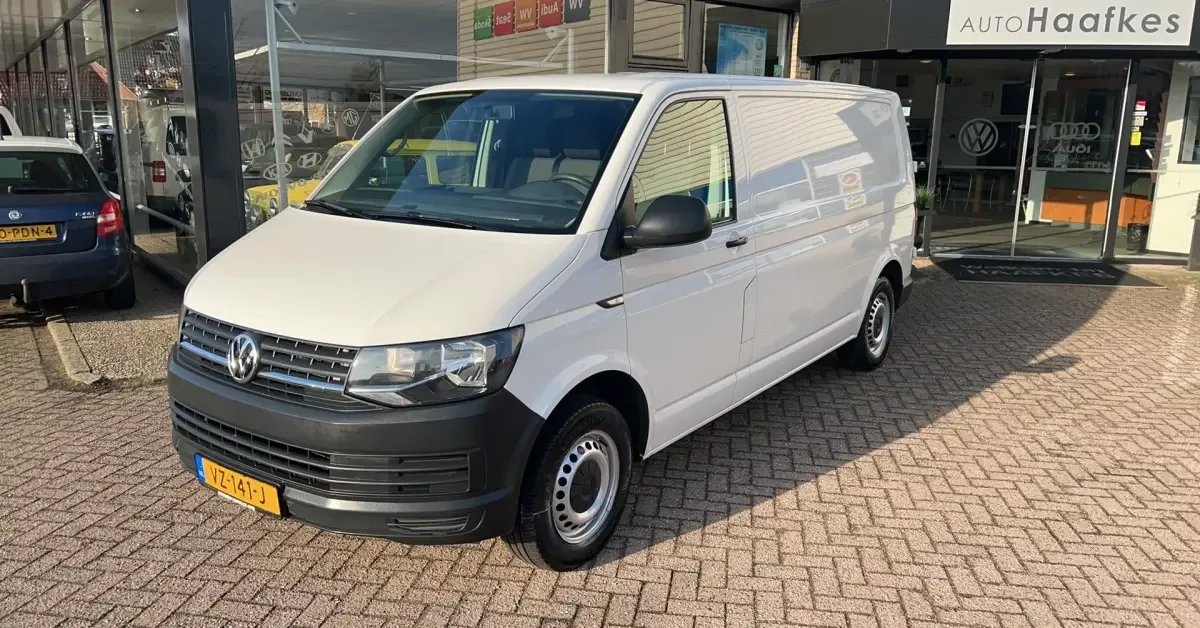 Volkswagen Transporter (2016) — foto 1