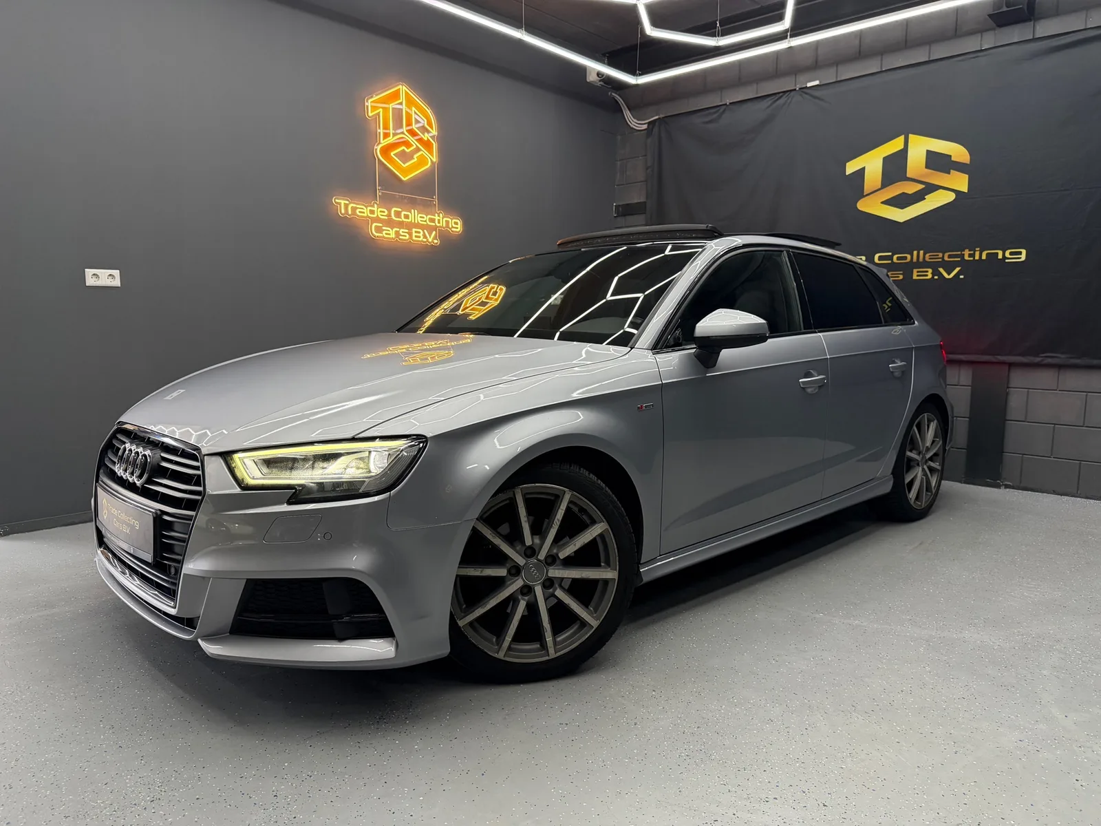 Audi A3 (2019) — foto 1