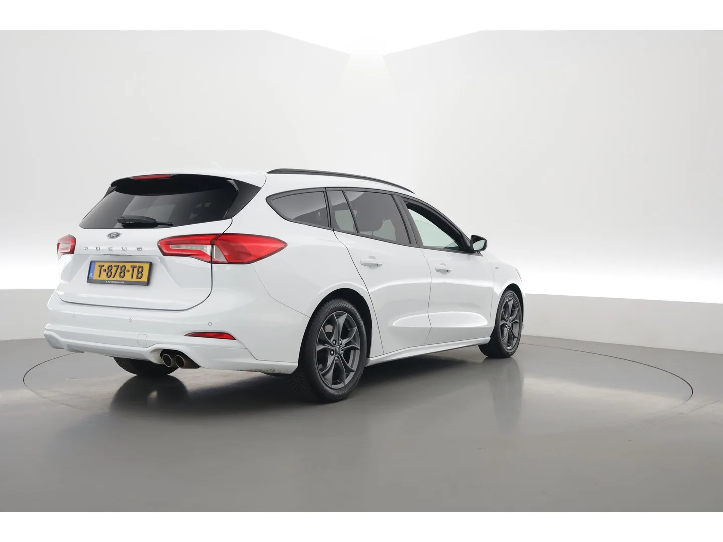 Ford Focus (2019) — foto 1