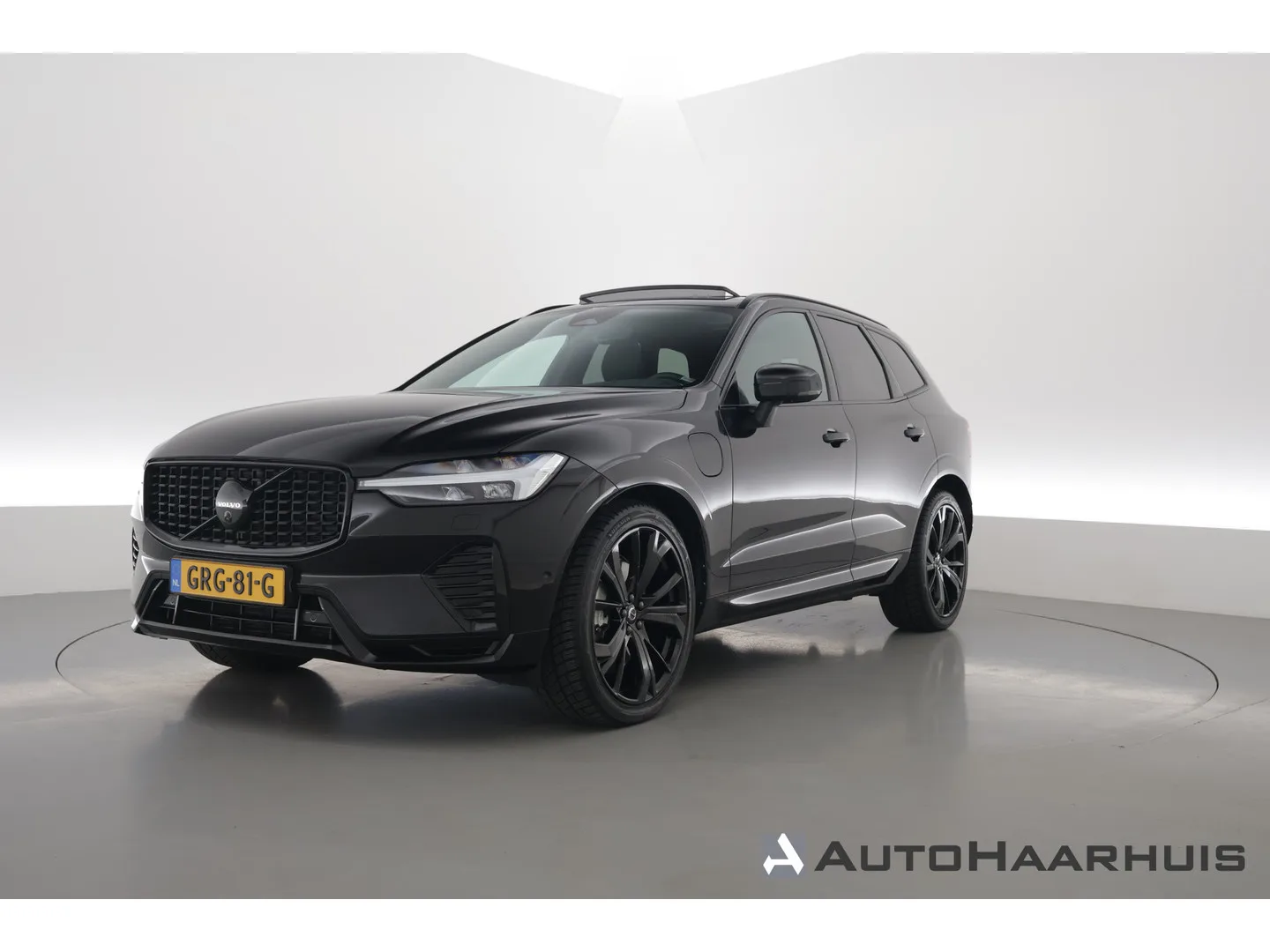 Volvo XC60 (2024) — foto 1