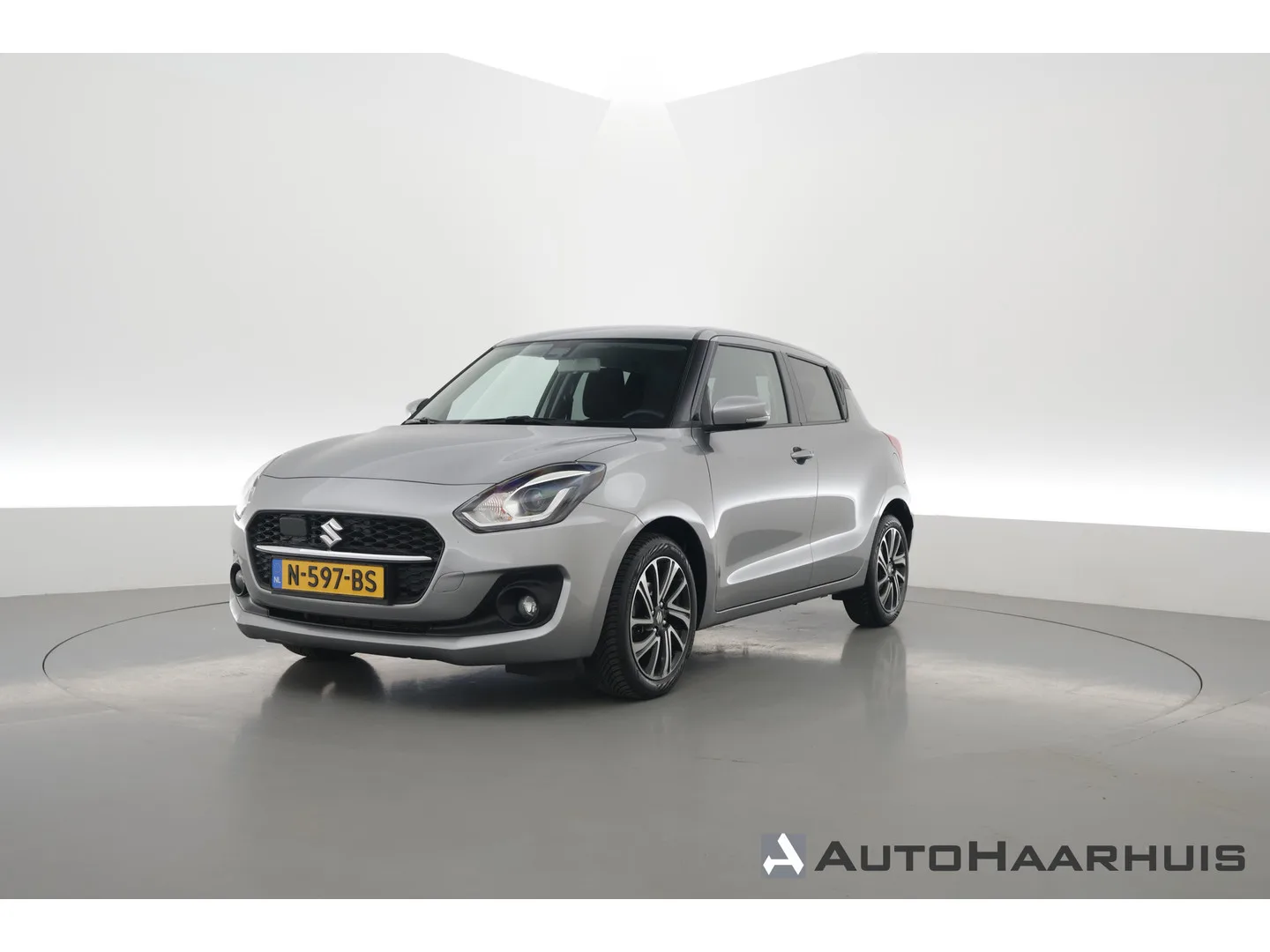 Suzuki Swift (2021) — foto 1