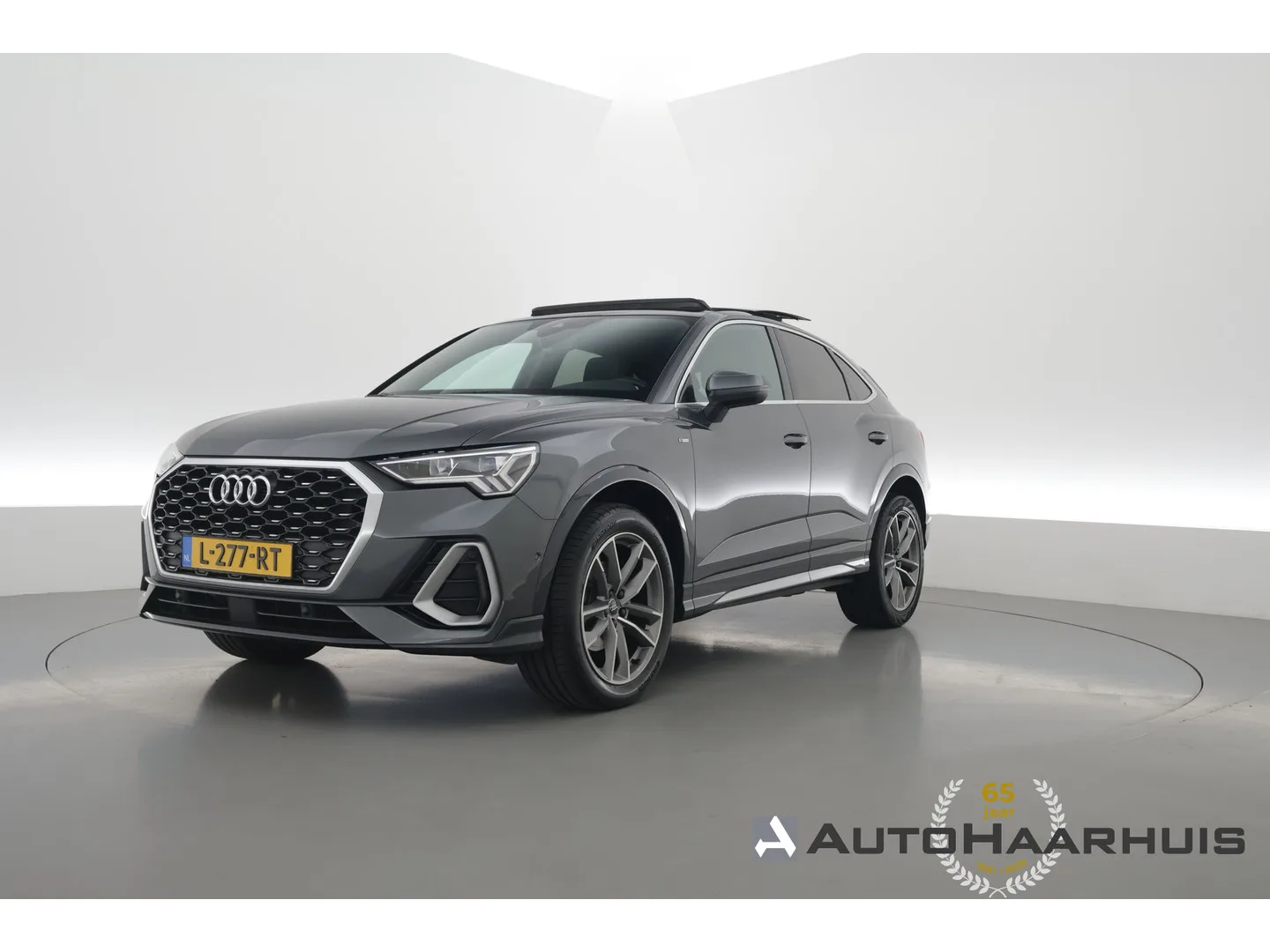Audi Q3 (2020) — foto 1
