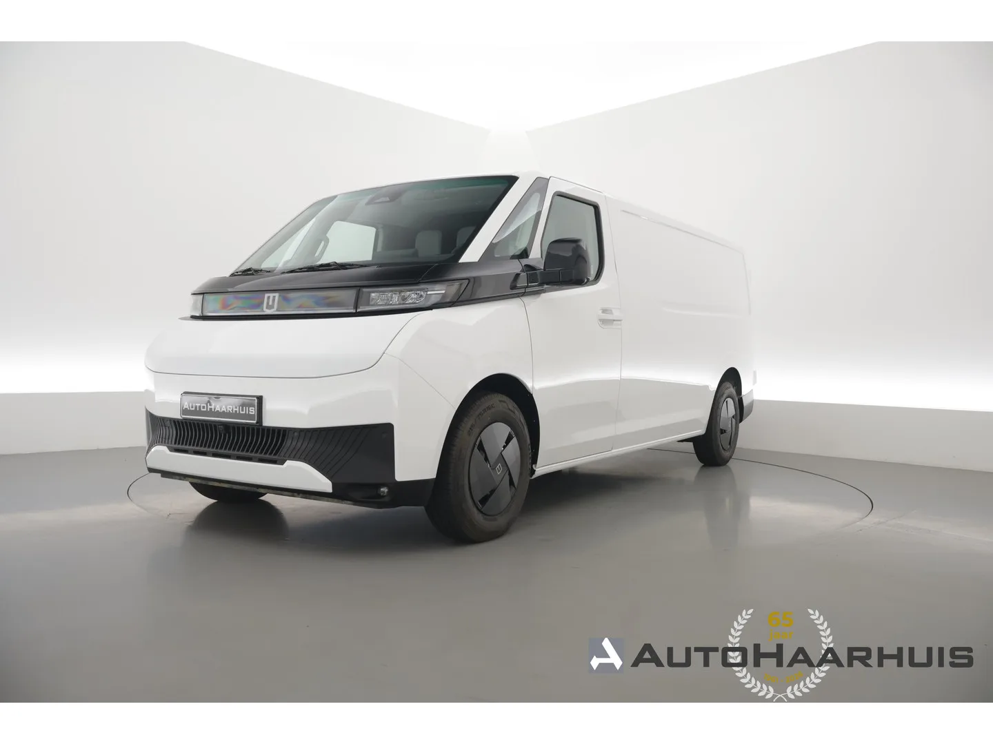 Farizon SV (2026) — foto 1