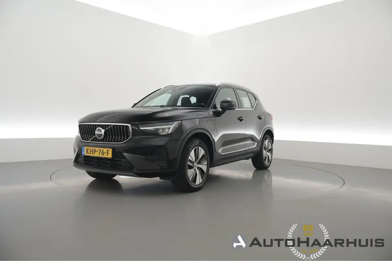 Volvo XC40 (2022)