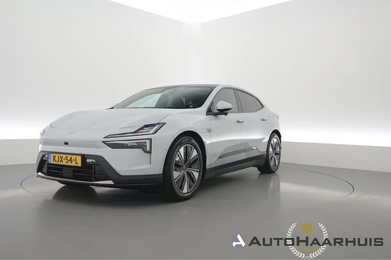 Polestar 4 (2025)